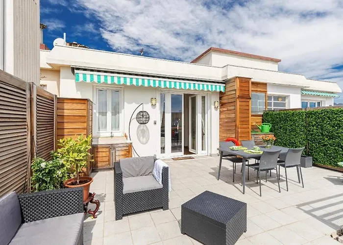 Deux Pieces Terrasse Sous Les Etoiles
